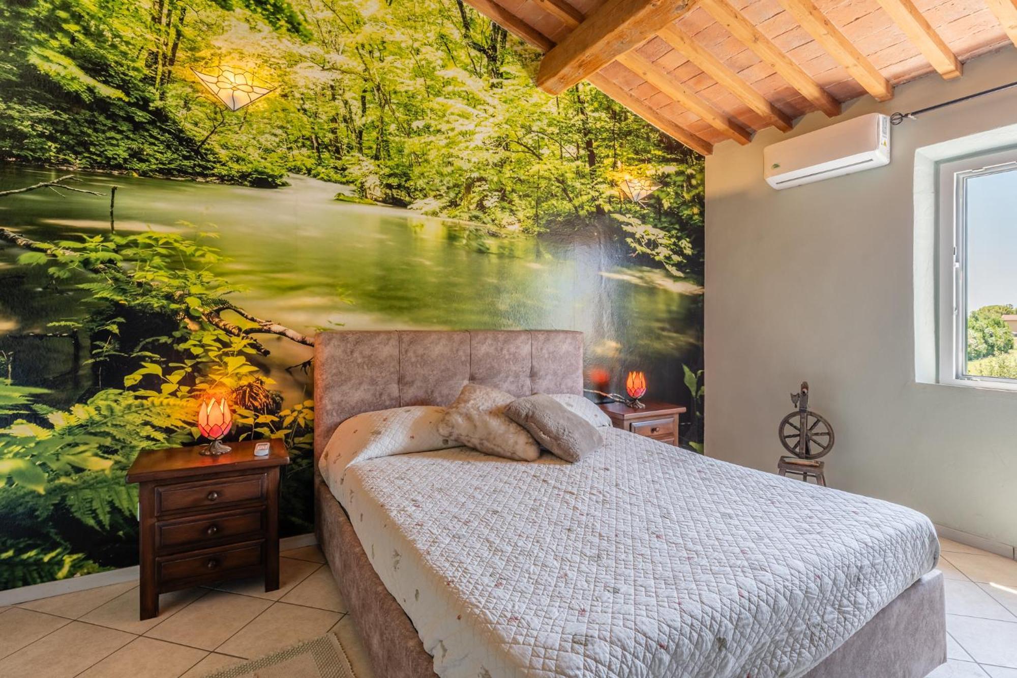 Tiziana Villa *